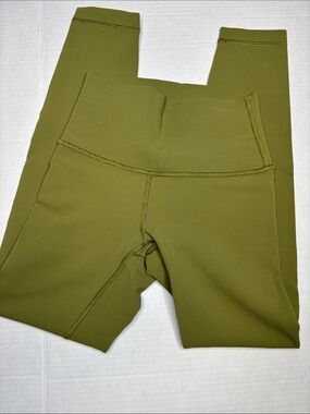 Lululemon Wunder under ribbed high rise leggings. Size 2